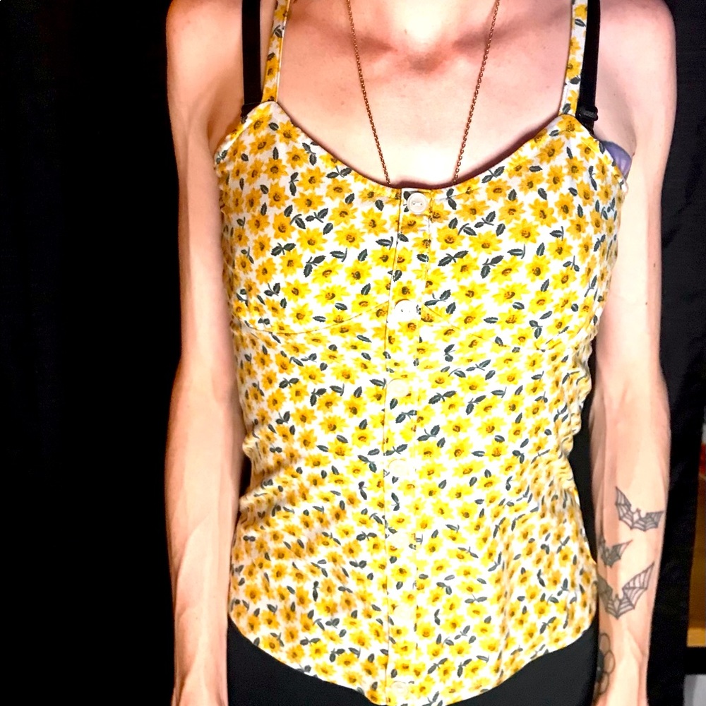 Flower Graphic Tank Top Small and Button Embellishments